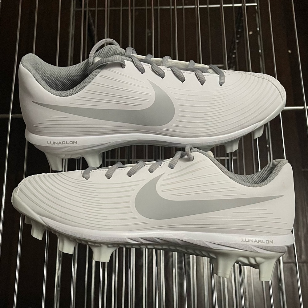 Nike Women's Lunar Hyperdiamond 3 Varsity MCS Baseball Cleats